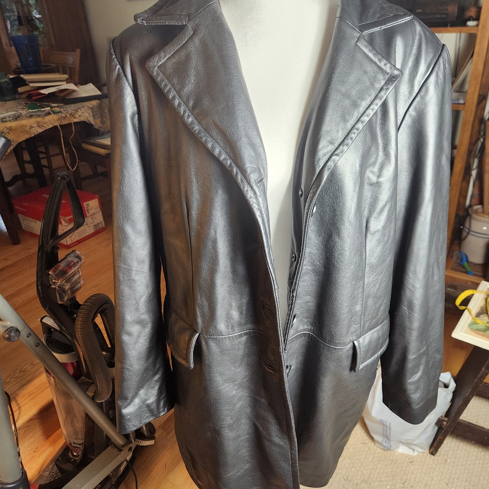 Men's Jacqueline Ferrar Black Leather Car Coat